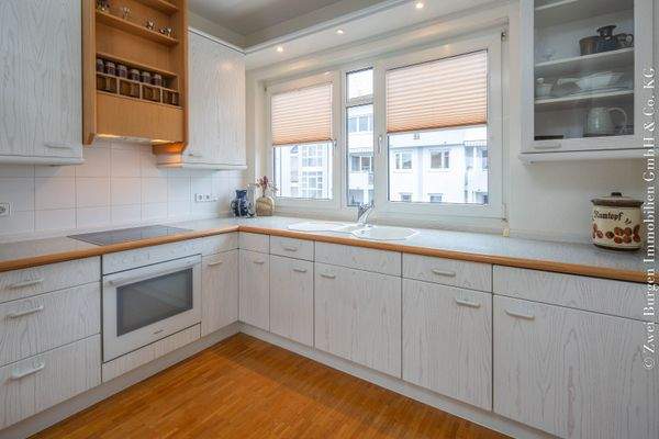 Einbauküche inklusive