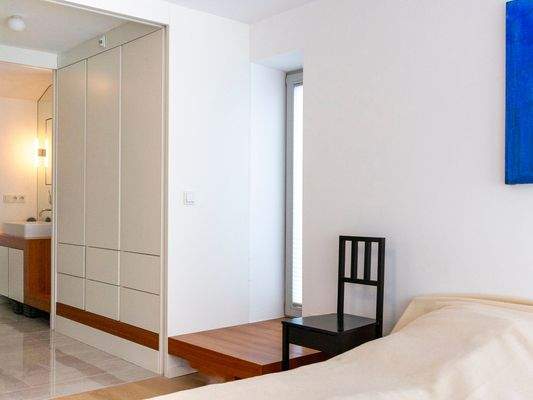 Schlafzimmer mit Ankleide