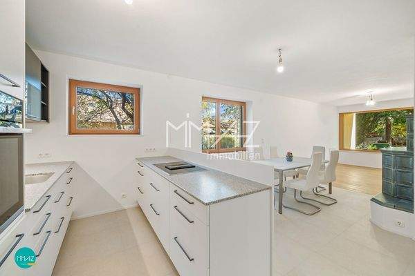 Top 2 Küche mit Essbereich