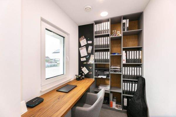 Arbeitszimmer EG