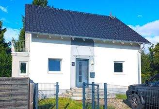 Hausansicht vorne 