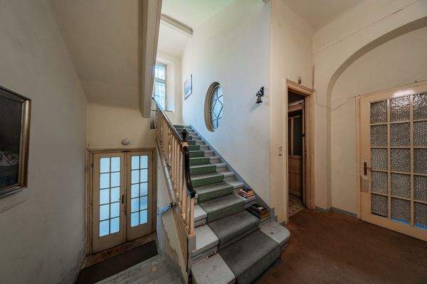 589c100b-ba1d-49f3-935d-c764083ac668