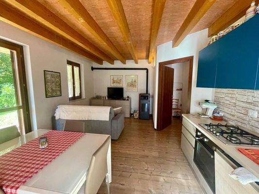 WhatsApp Image 2025-10-08 at 16.36.51 (4).jpeg