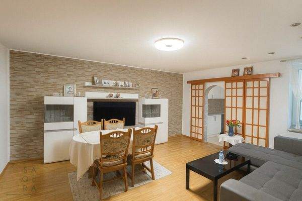 Image Sep 4, 2025, 11_42_10 PM