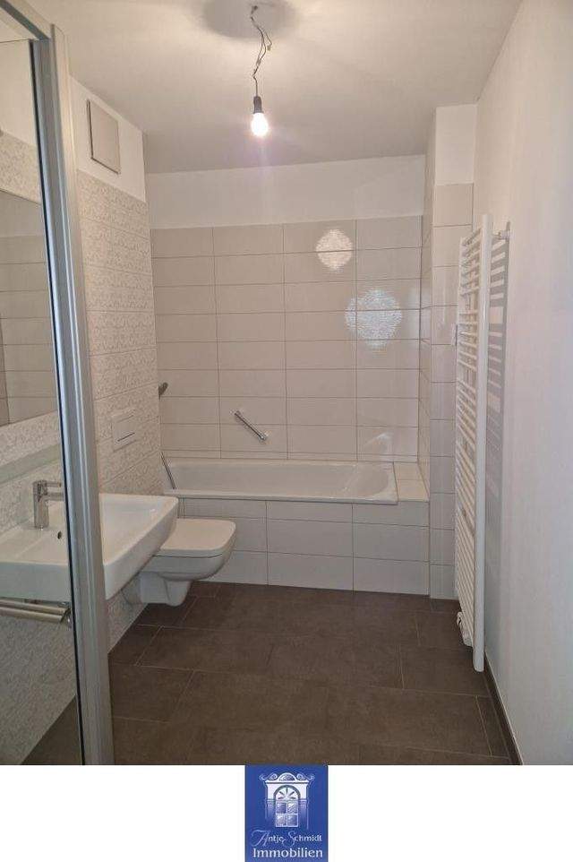 Ihr neues Wohndomizil mit hofseitigem Balkon! - Foto 4
