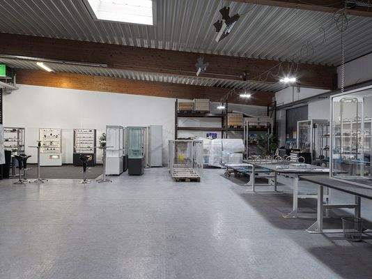 Fertigungshalle m. Schwingboden