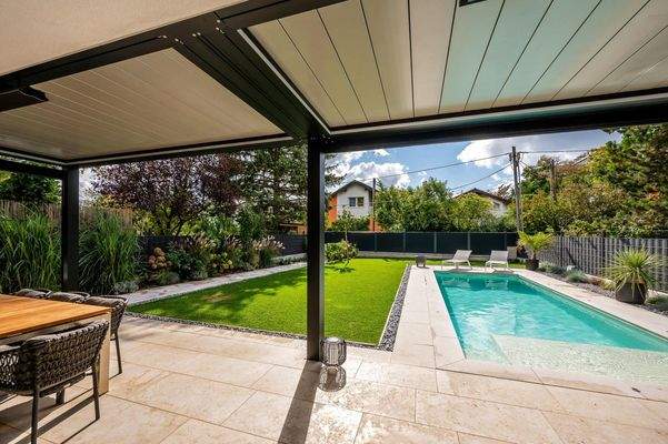 Terrassenansicht vom Haus