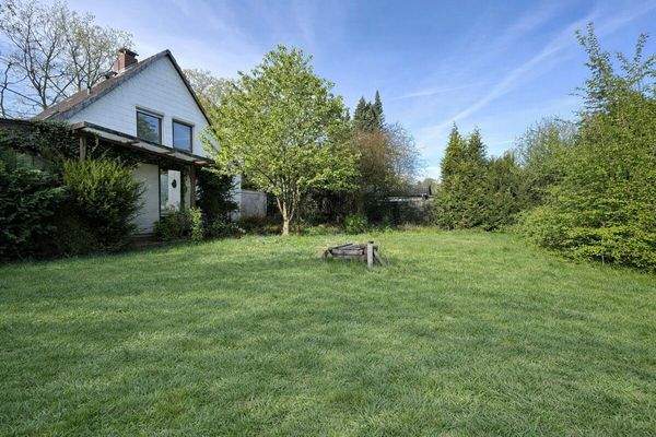 Gartenansicht seitlich