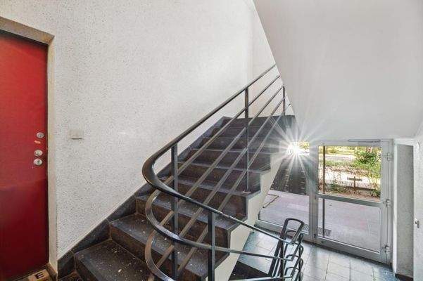 Treppenaufgang exemplarisch