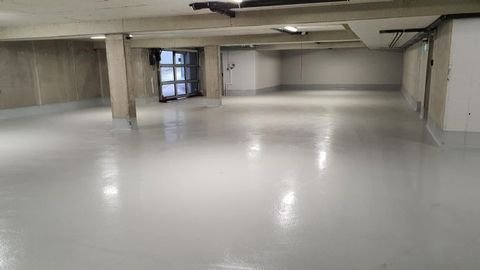 Seligenstadt Garage, Seligenstadt Stellplatz