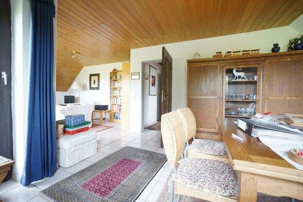 Wohn-und Esszimmer DG