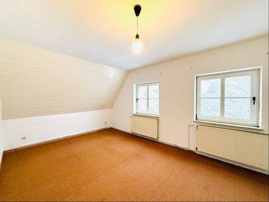Zimmer 4 im Dachgeschoss