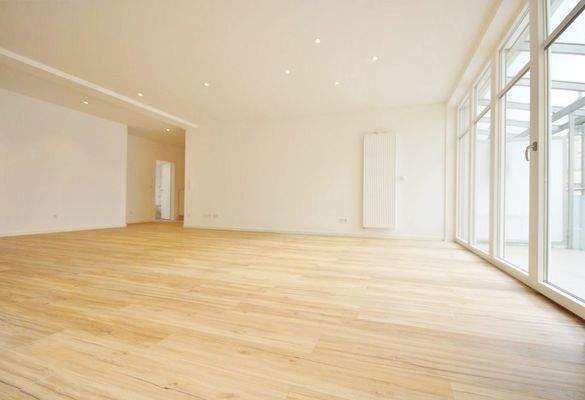 komfortabler Wohn-/Koch-/Essbereich