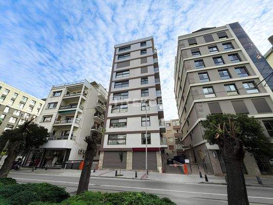 Brand New Spacious Flat Near the Sea in İzmir