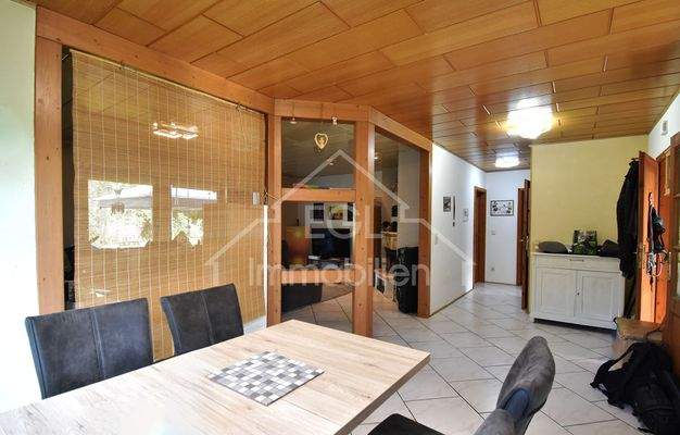 EG - Esszimmer, Flur.jpg