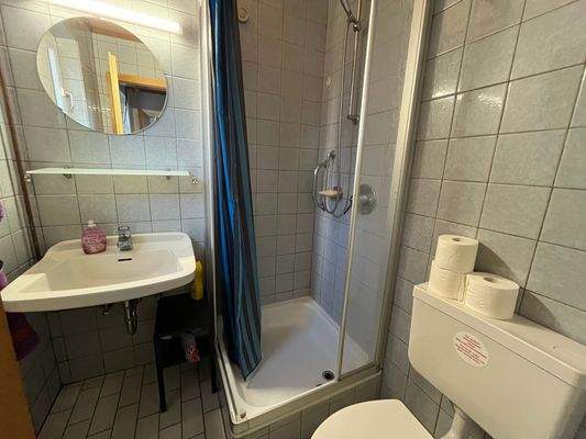 Charmantes Badezimmer 