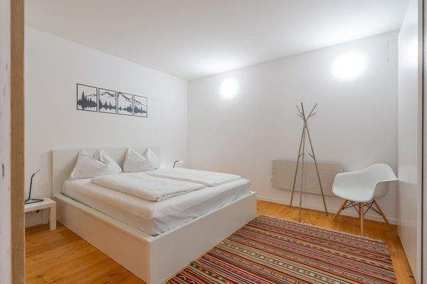 Eines von 2 Schlafzimmern