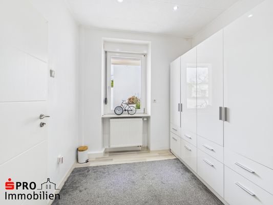 Schlafzimmer 2 EG