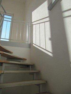 .. hell und freundlich !