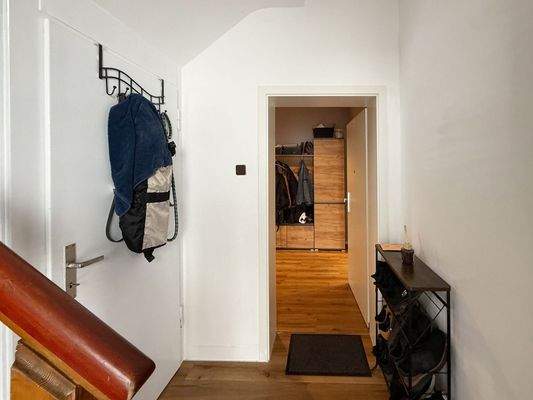 Wohnungseingang Tür auf