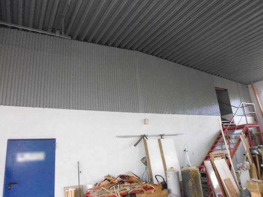 Treppe zum kleineren Lager