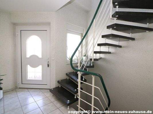 Bild 11 Treppenflur