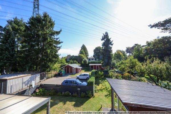 Blick auf das hintere Grundstück