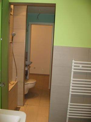 Blick von Bad in Flur.JPG