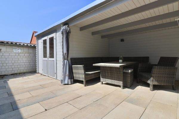 Überdachte Terrasse