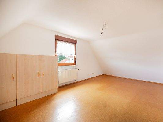 DG - Schlafzimmer Ansicht 1