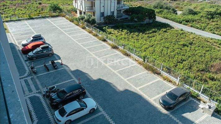 Flats in a Complex Close to Sea in Antalya Gazipaşa