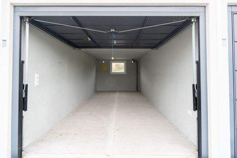 Niederneukirchen Halle, Niederneukirchen Hallenfläche