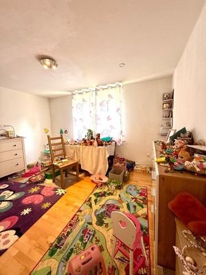 Kinder-/Gästezimmer/Büro
