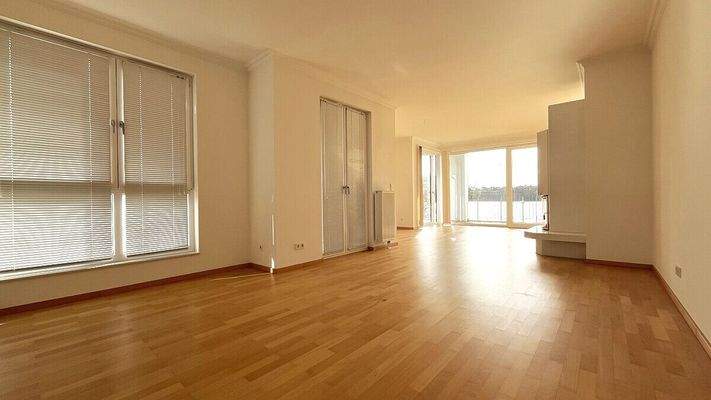 Wohnzimmer Ansicht 1