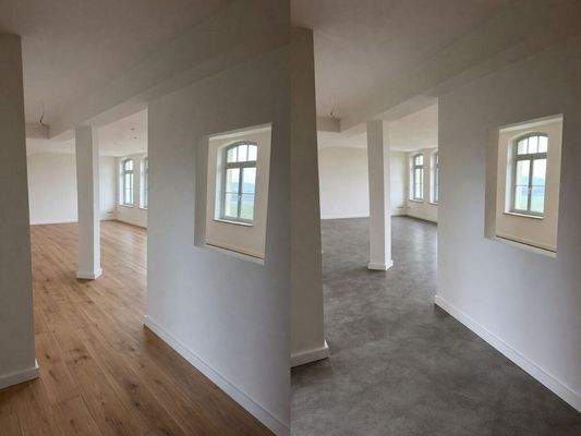 Wohnen_Gestaltungsvorschlag_Boden_KI bearbeitet