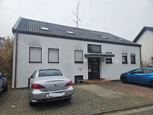 DG Eigentumswohnung zu verkaufen