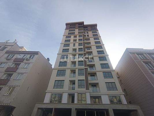 Apartments in Zeytinburnu 100 meters from the Marmaray Station