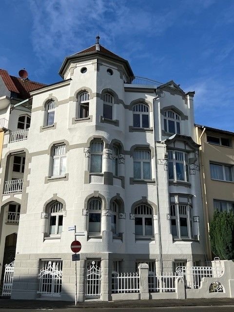 5 Zimmer Wohnung in Mülheim (Mitte)