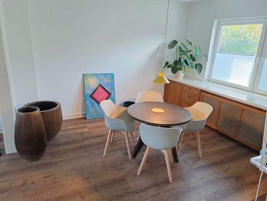 Wohn-/Esszimmer 