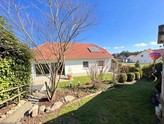 Außenansicht - Gartenseite