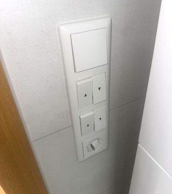 EG_Anbau_Duschbad_elektr. Rollläden.JPG