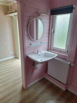 Duschbad mit Fenster