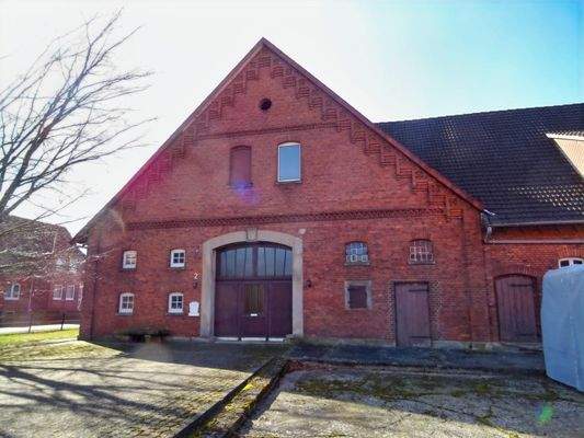 Zugang Diele und Stallungen