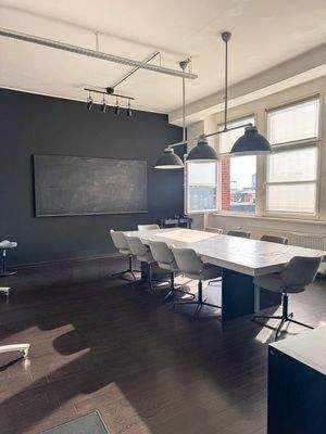 Besprechungsraum.jpg