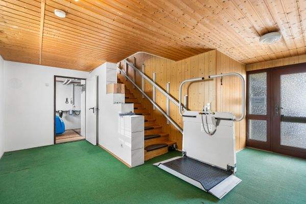 Treppenlift EG links