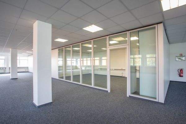 Bürofläche 1. OG, separater Besprechungsraum