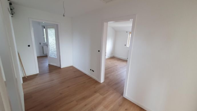 Neu renovierte 2-Zimmer Wohnung in Langen