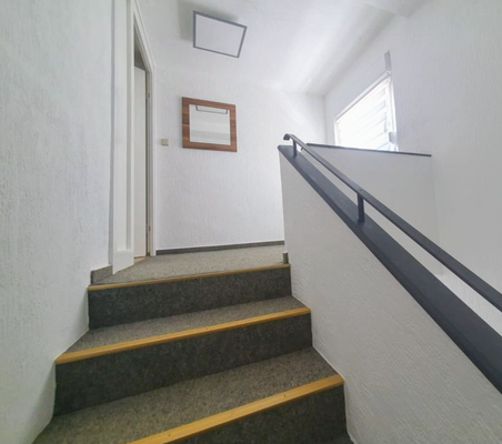 image12.jpg