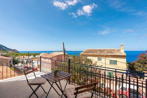Villa mit Meerblick und Pool in Port des Canonge, nur wenige Schritte vom Strand entfernt