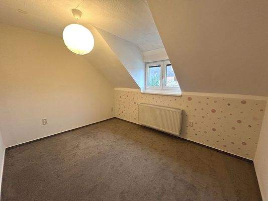 Schlafzimmer 3 DG (Kinderzimmer)